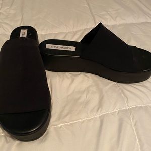 Women’s Steve Madden Platform Sandals 10